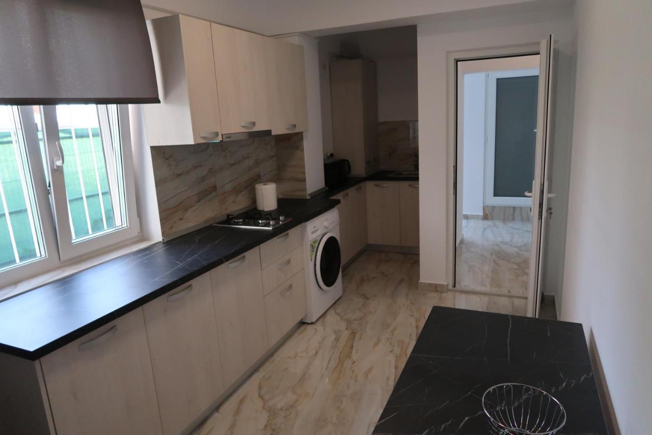 Home Space Two Неводарі Екстер'єр фото